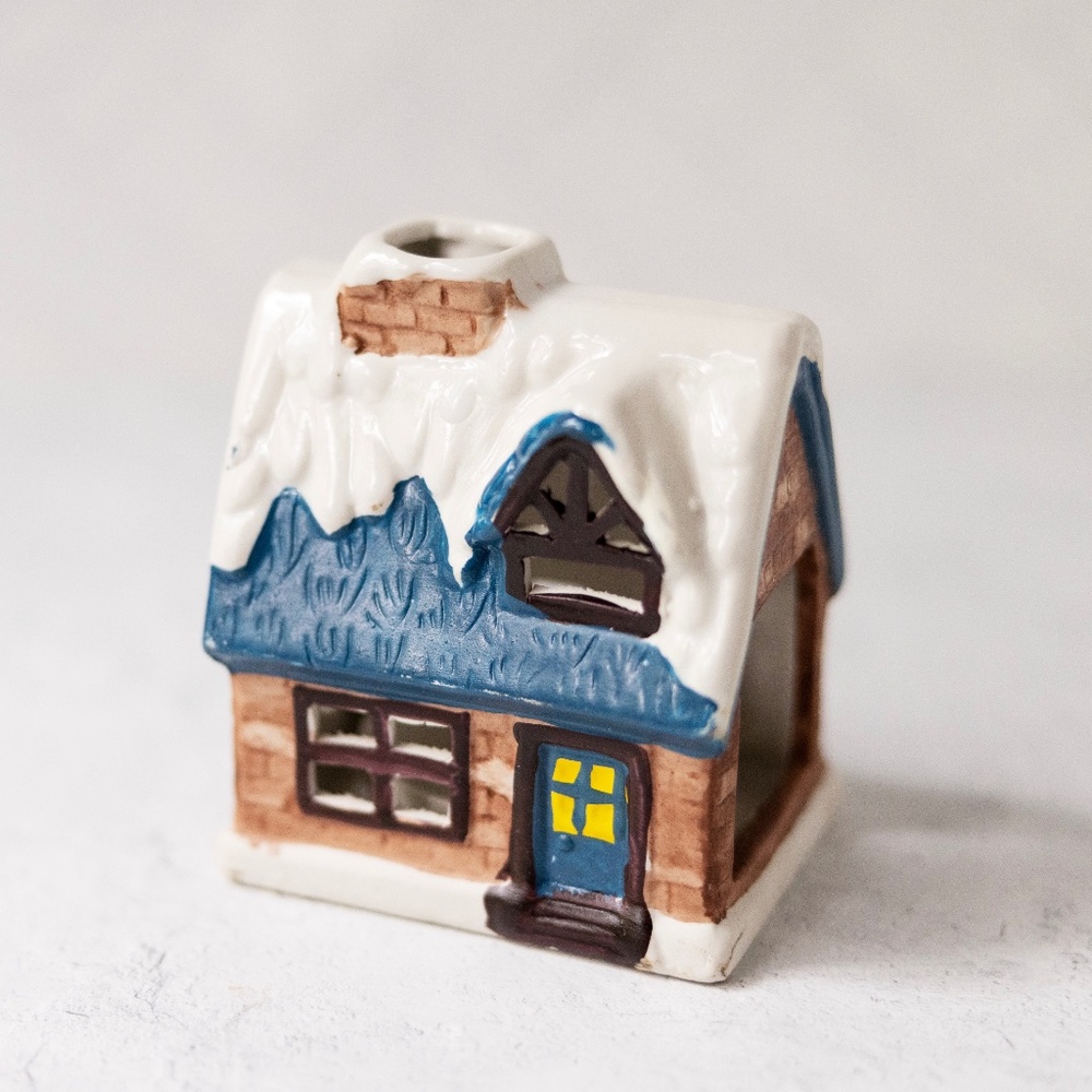 Winter Village votive candle cottage house vintage NIB new